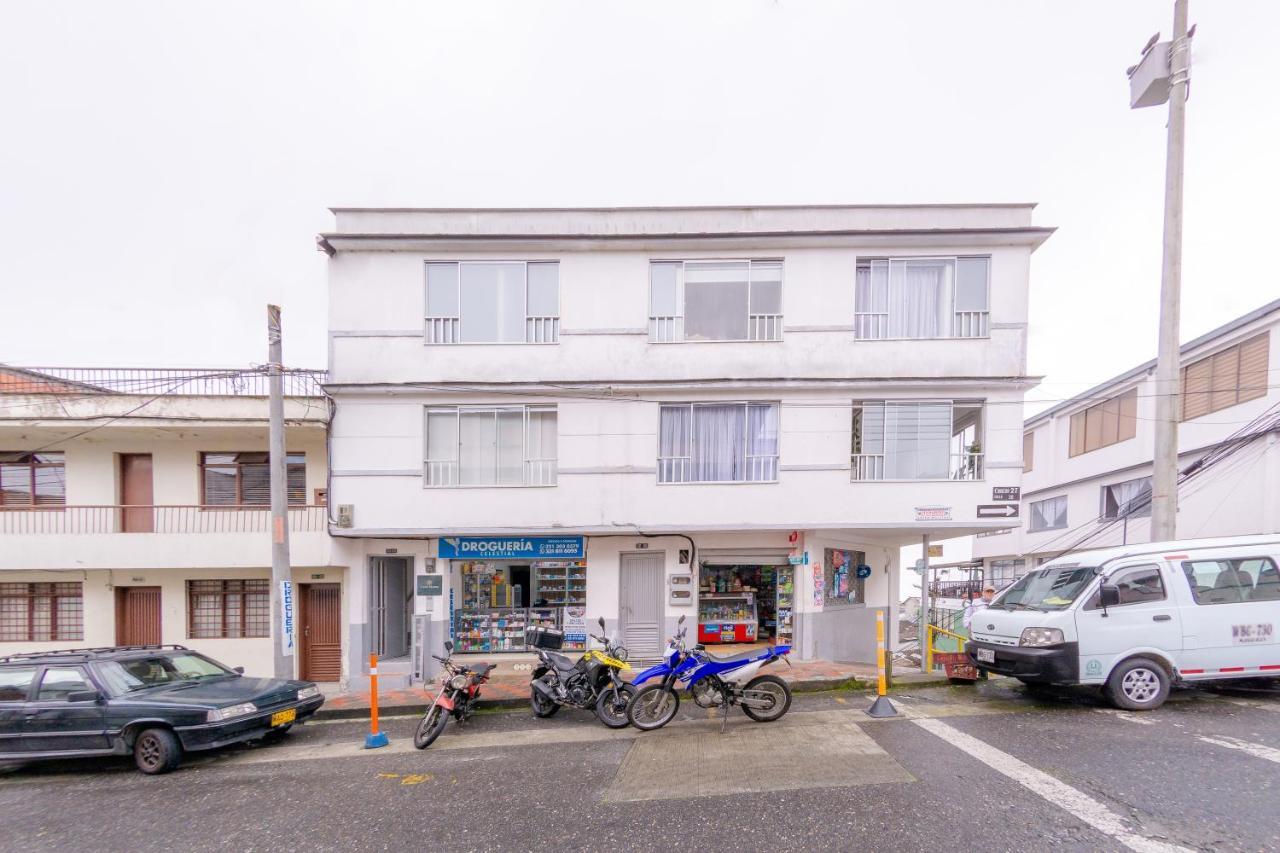 Casa Mama Hotel 马尼萨莱斯 外观 照片