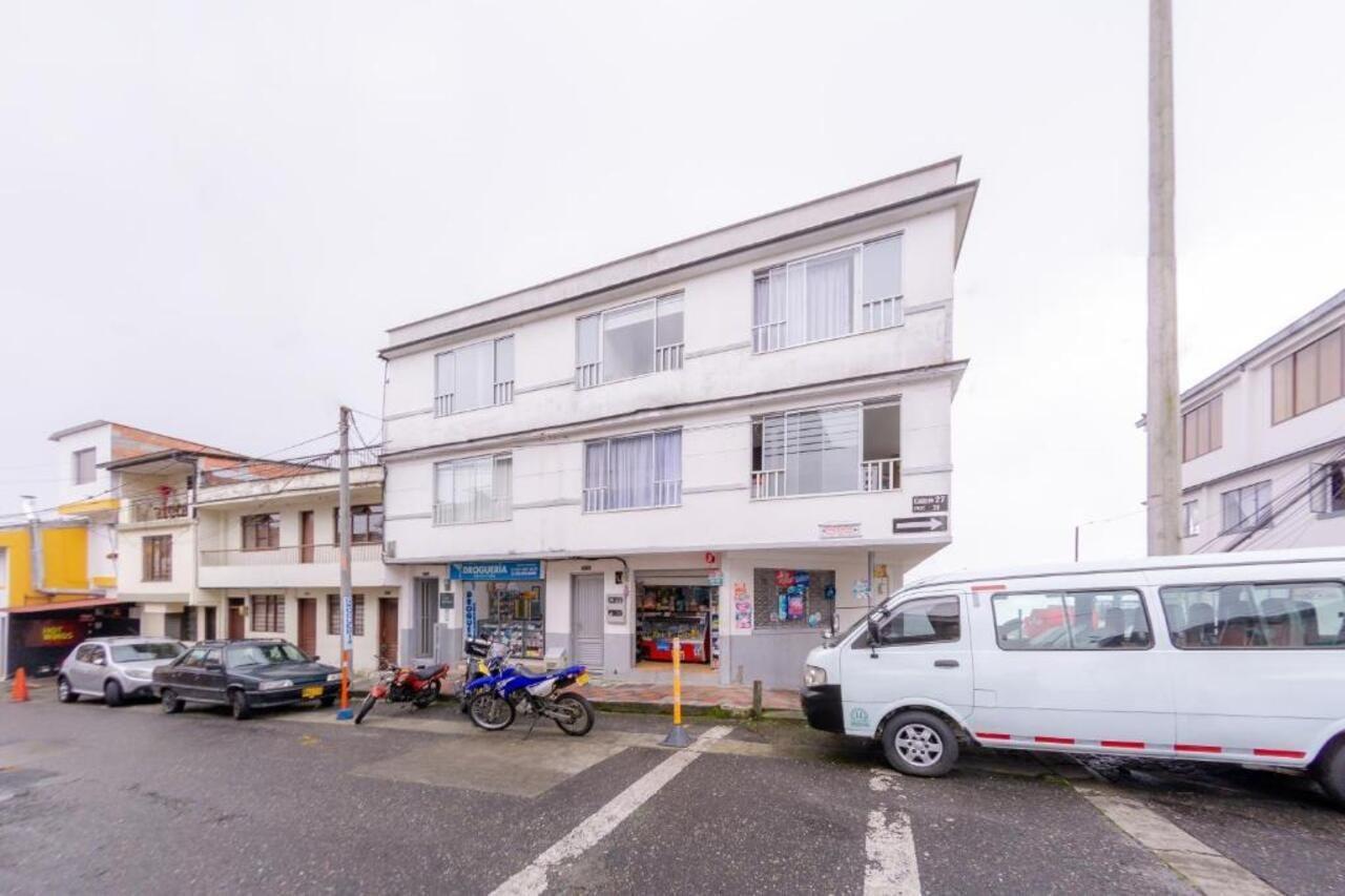 Casa Mama Hotel 马尼萨莱斯 外观 照片