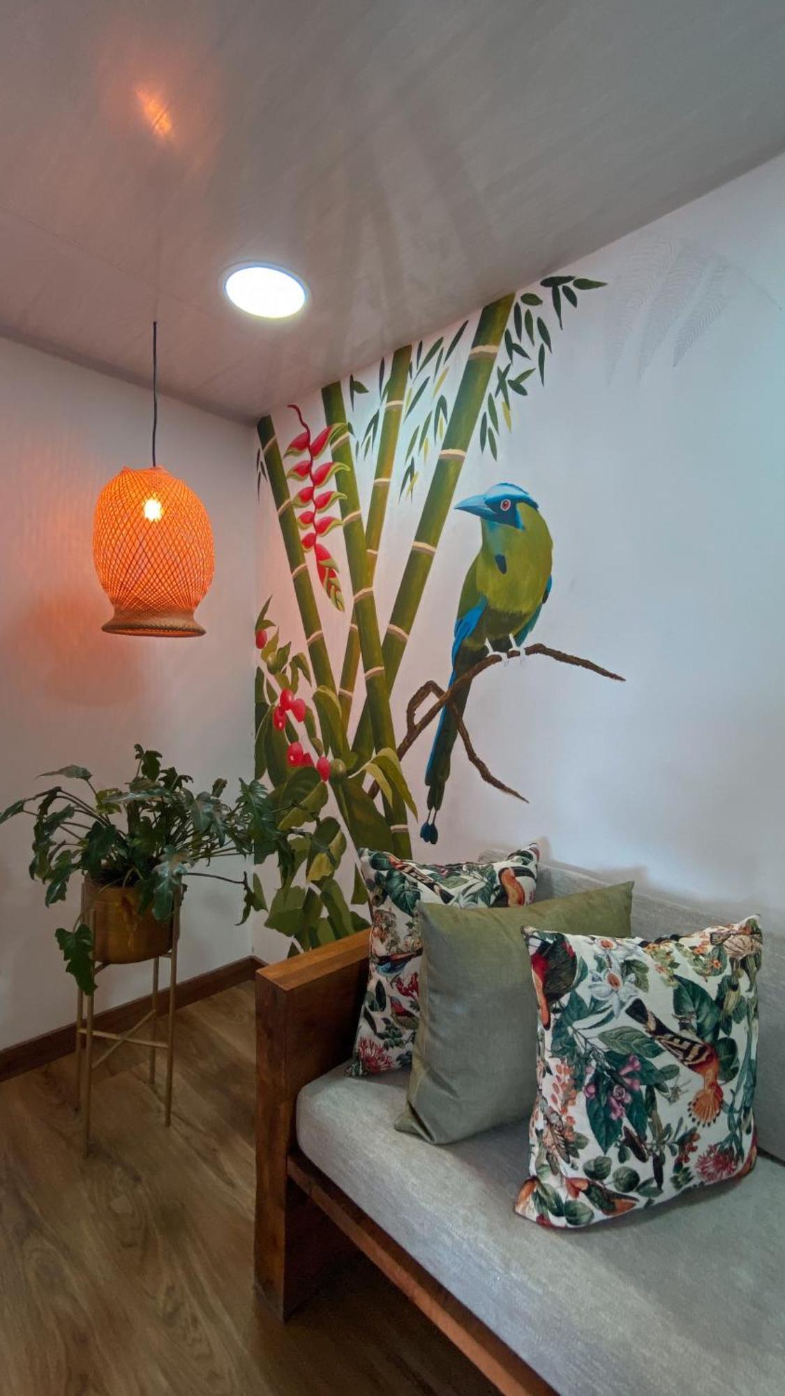 Casa Mama Hotel 马尼萨莱斯 外观 照片