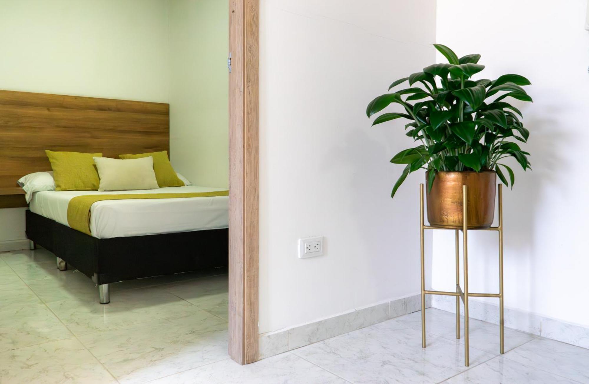 Casa Mama Hotel 马尼萨莱斯 外观 照片