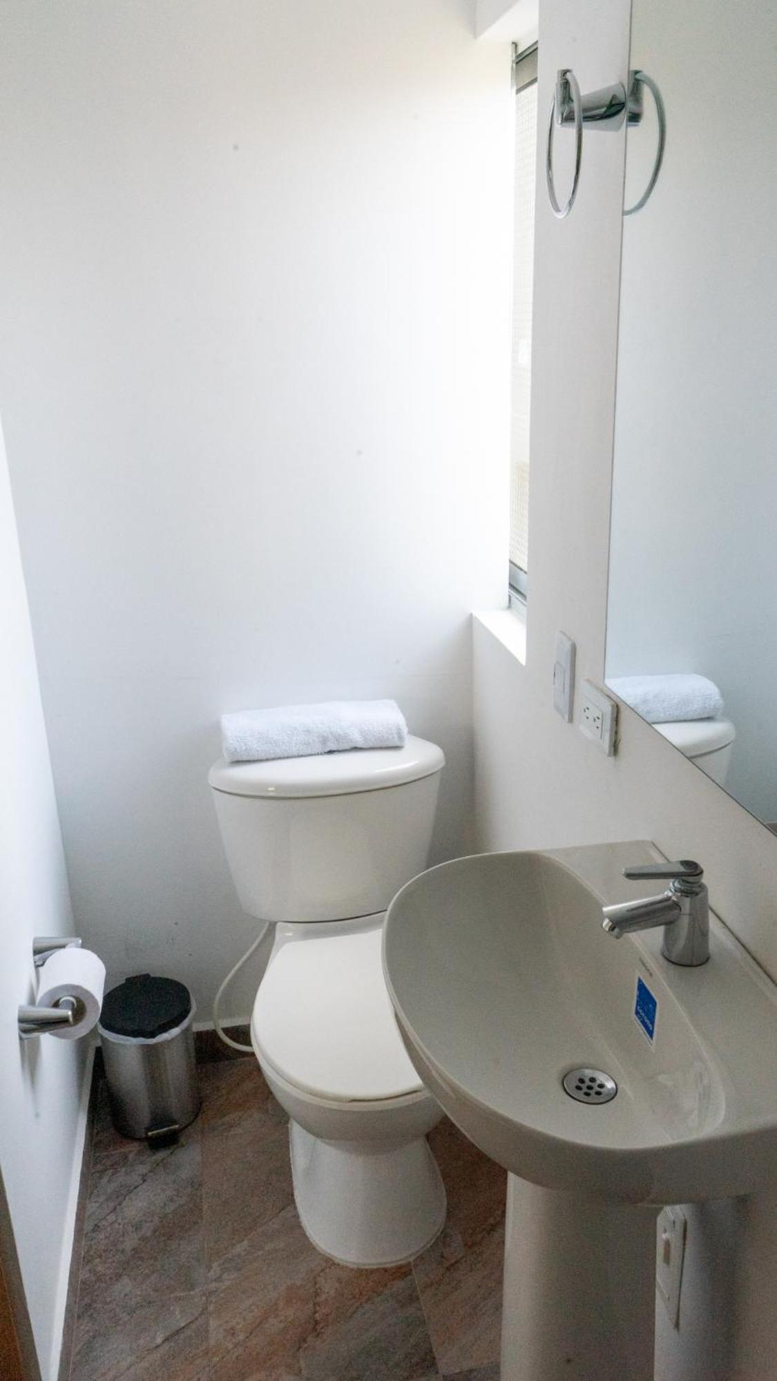 Casa Mama Hotel 马尼萨莱斯 外观 照片